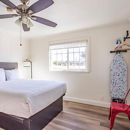 Coastal Breeze Inn モロ・ベイ エクステリア 写真